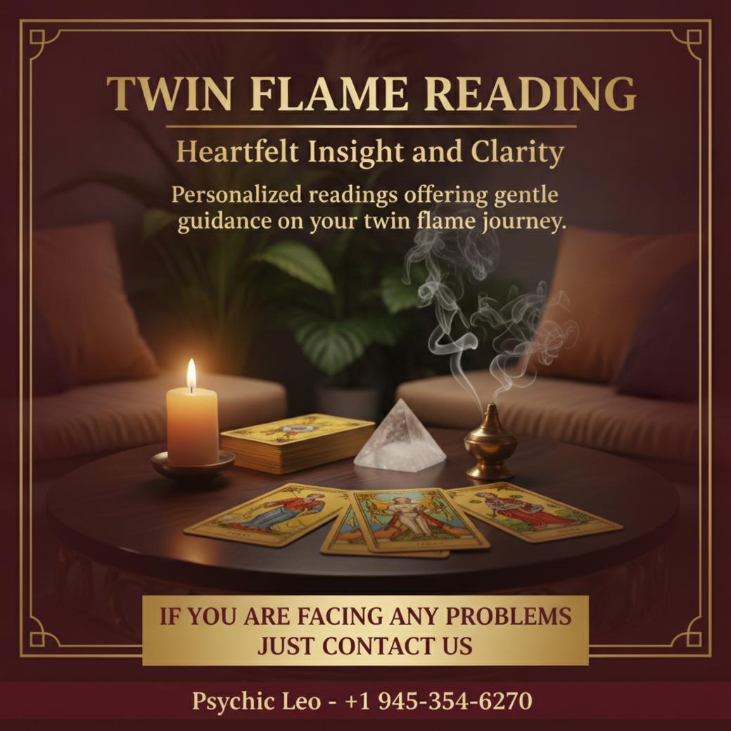Twin flame reading session setting with tarot and crystals in Austin